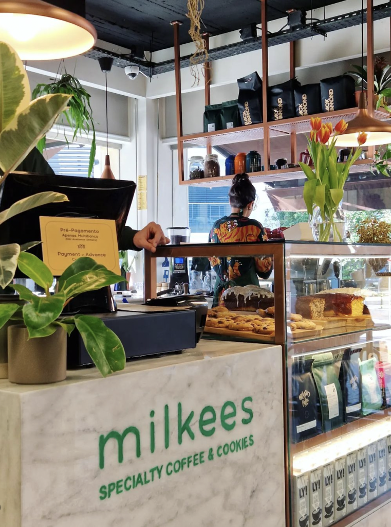 Dog-friendly bar Milkees in Cascais